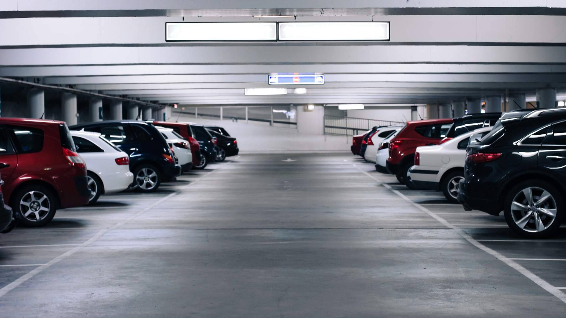 Managing Parking Spaces Properly to Avoid Potential Conflicts with Hybo