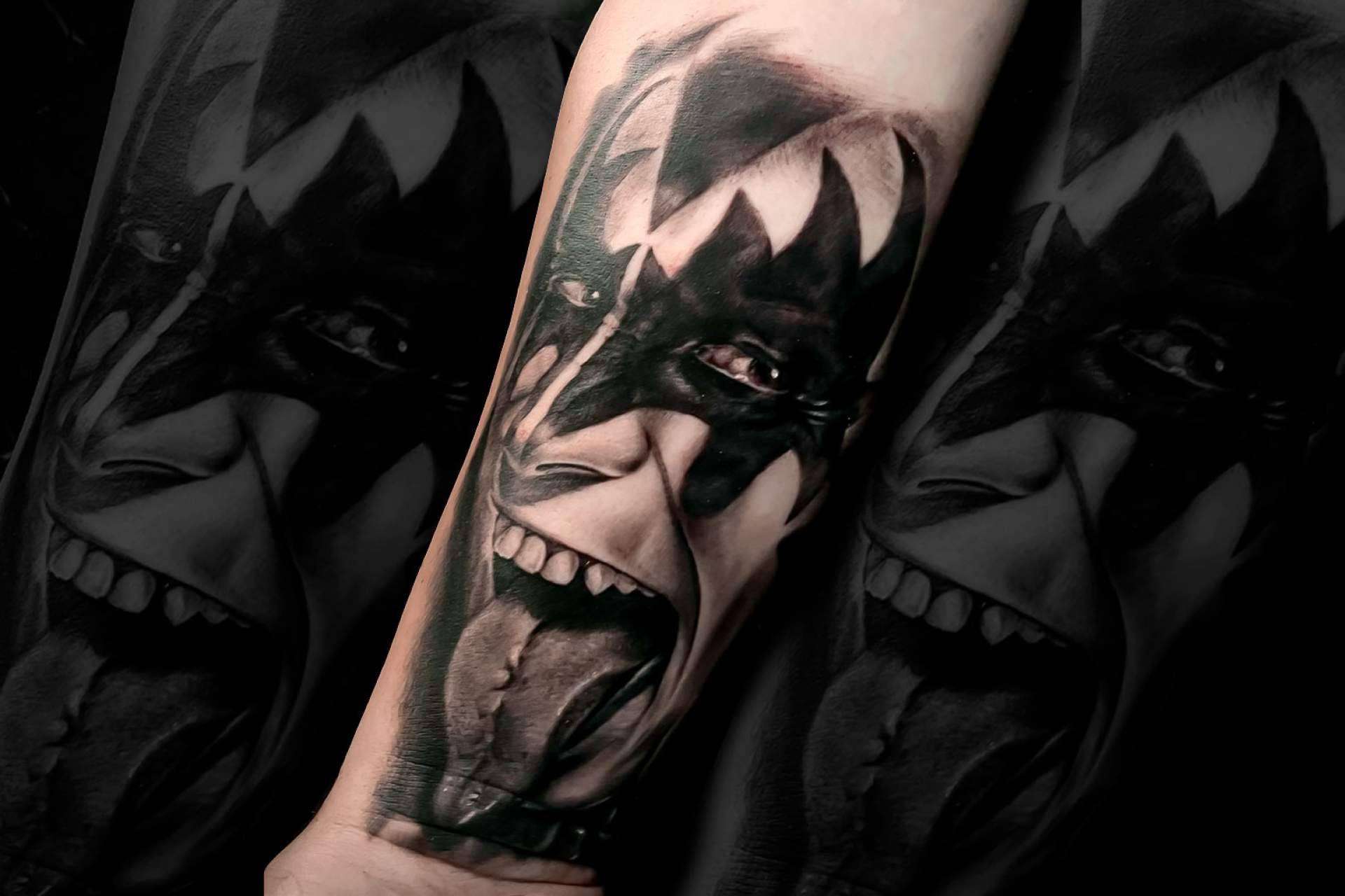Gustavo and his extensive career as a tattoo artist