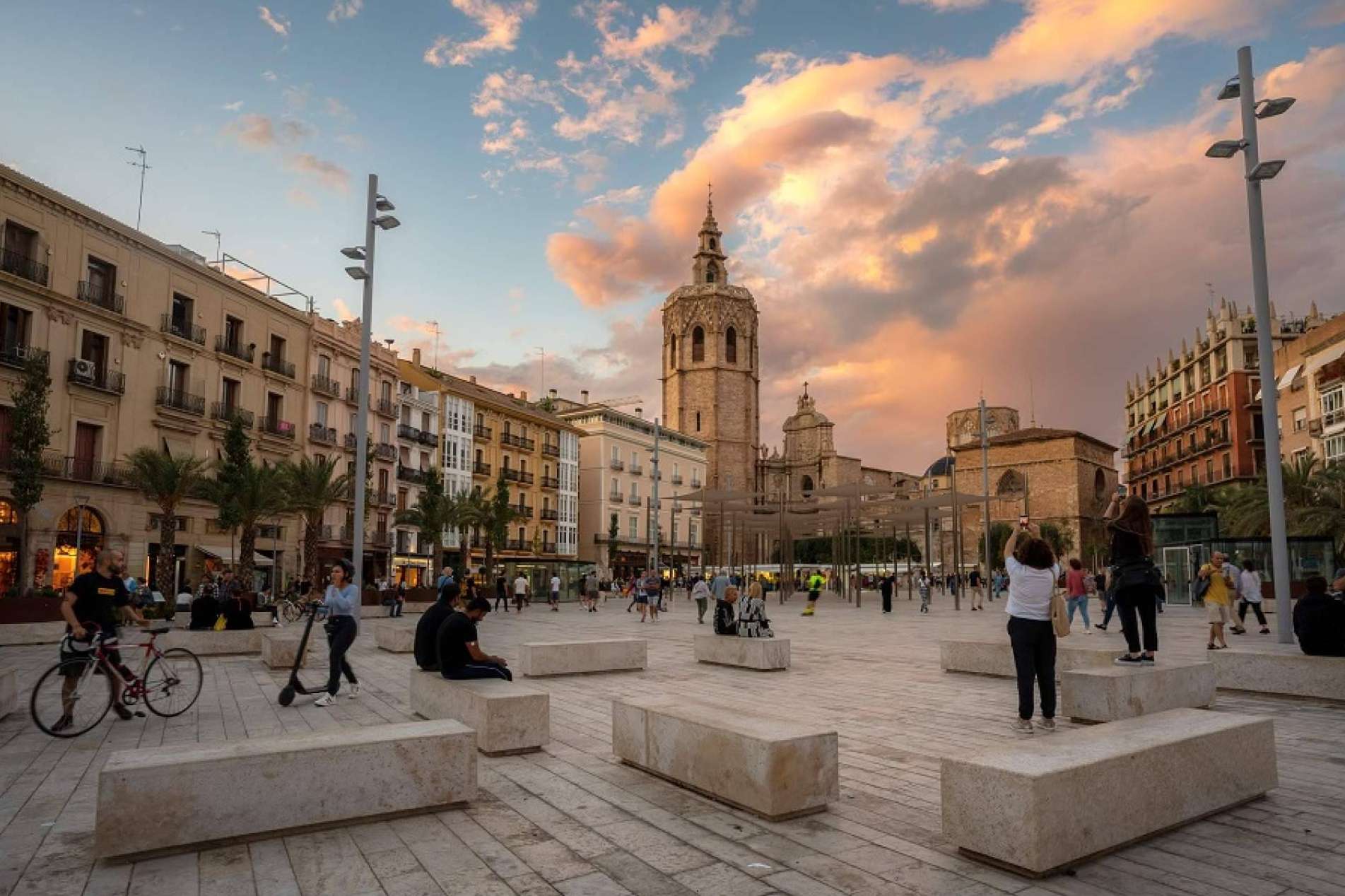 Descubrir la magia de Valencia en bicicleta