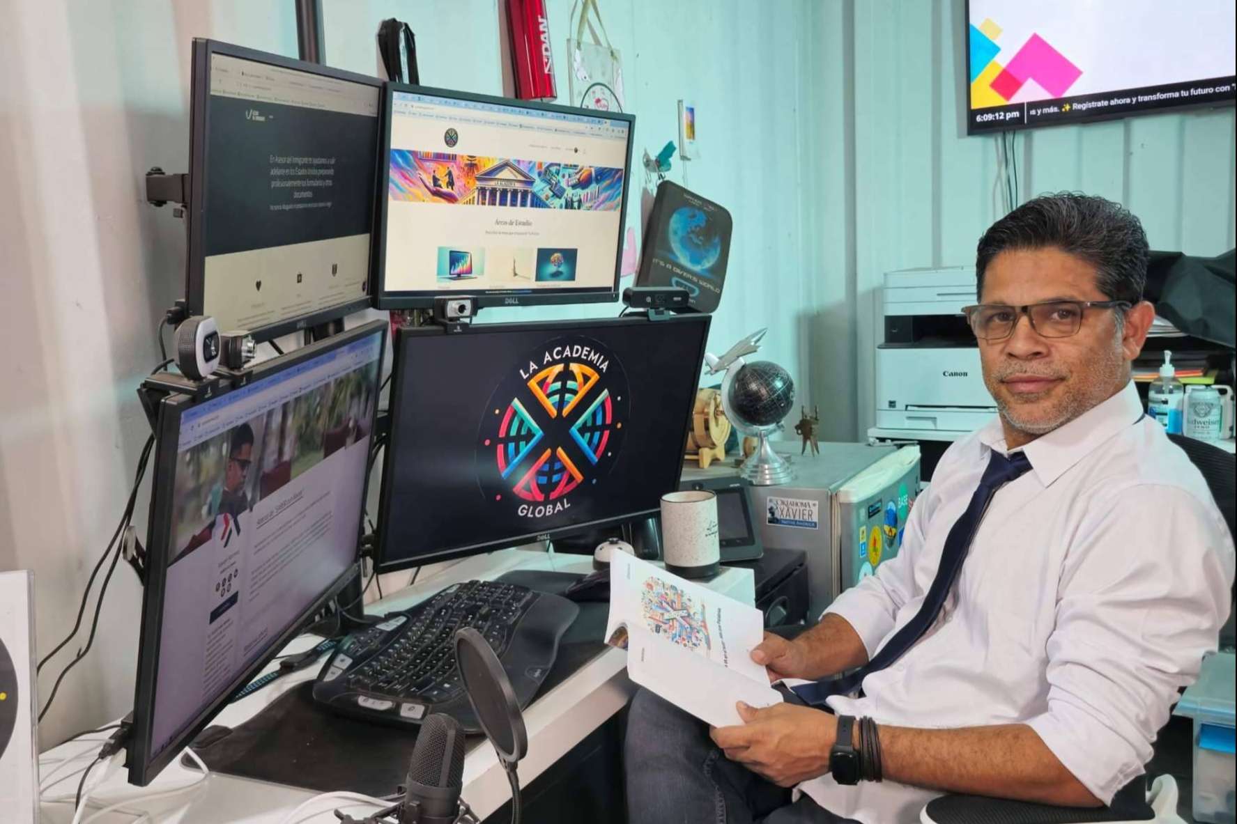 La Academia Global Bridges AI Knowledge Gap in U.S. Hispanic Community