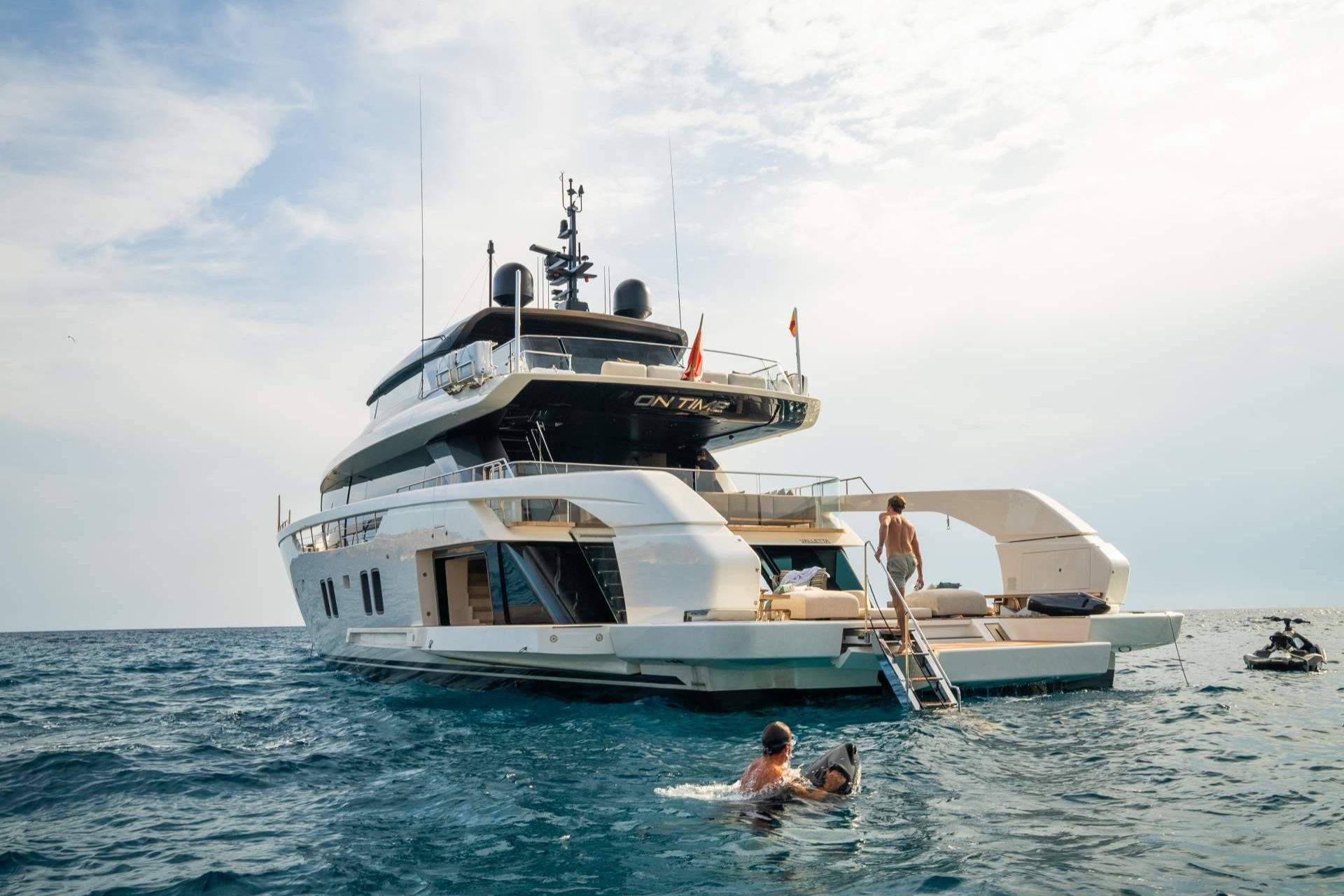 Boatsters Black drives international expansion with high-end yacht charter, sales and management